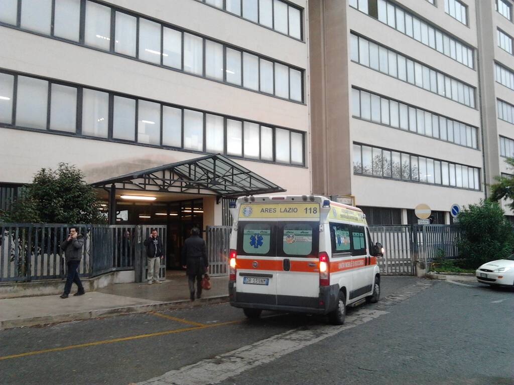 tribunale ambulanza