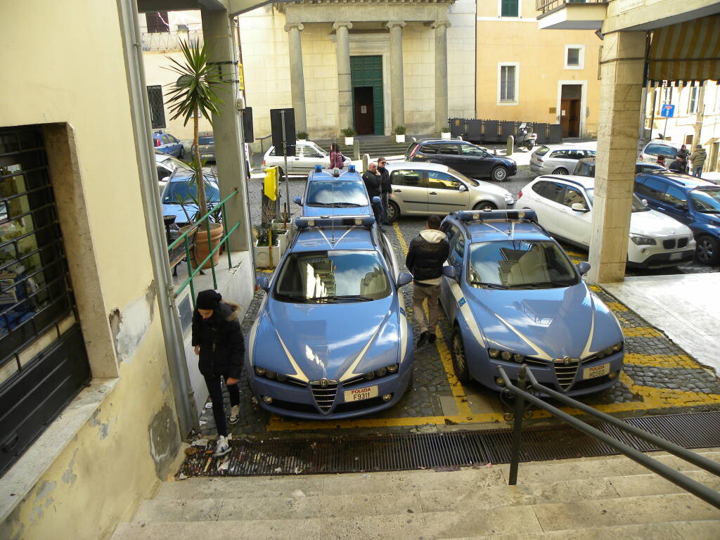 polizia velletri