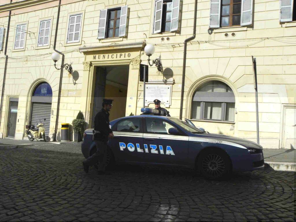 POLIZIA FUORI COMUNE