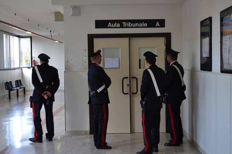 carabinieri tribunale