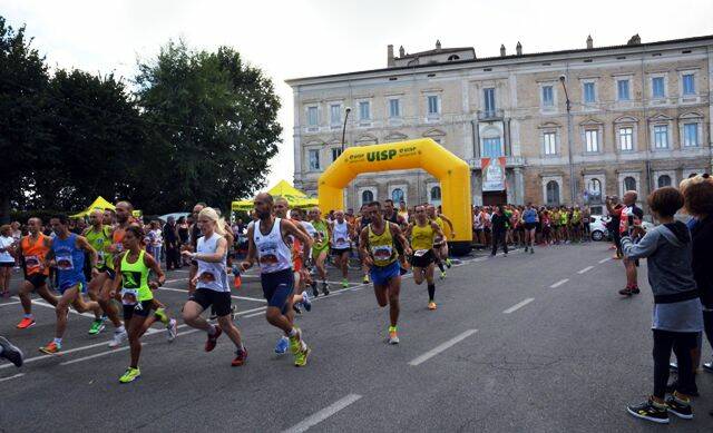 corsa del pane genzanese 2015