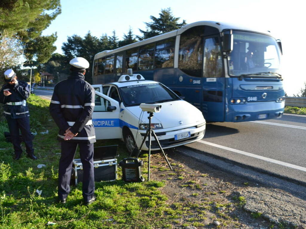 vigili bus appia