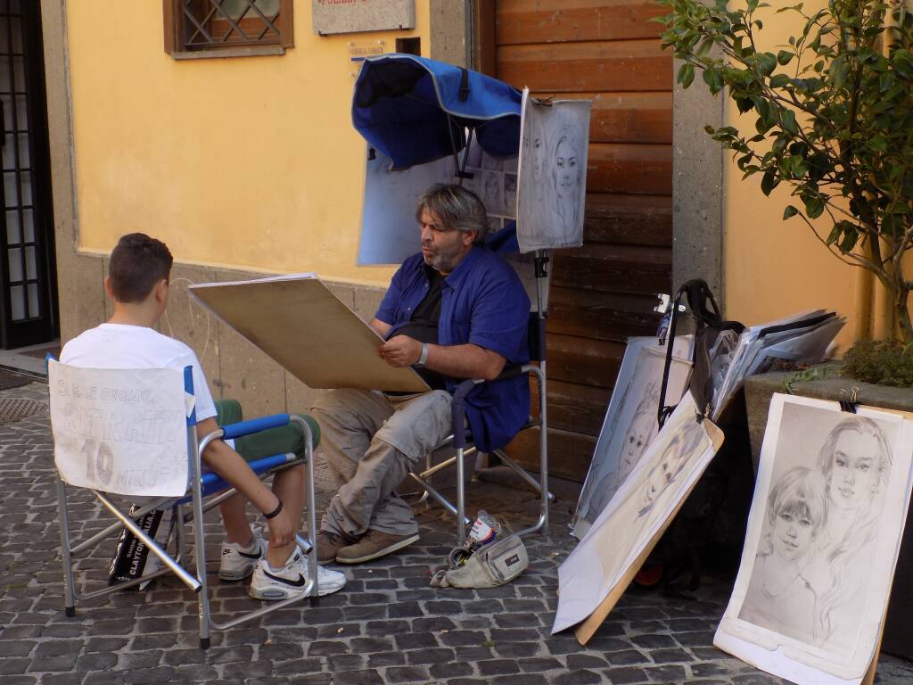 preparativi sagra delle fragole 2016_6