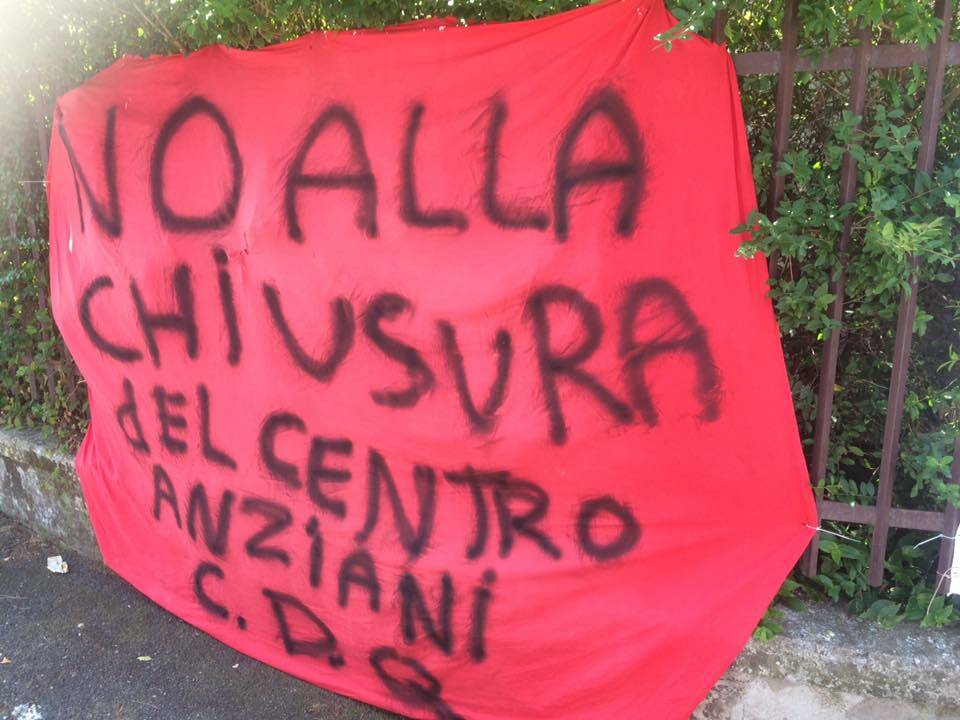 protesta centro anziani marino