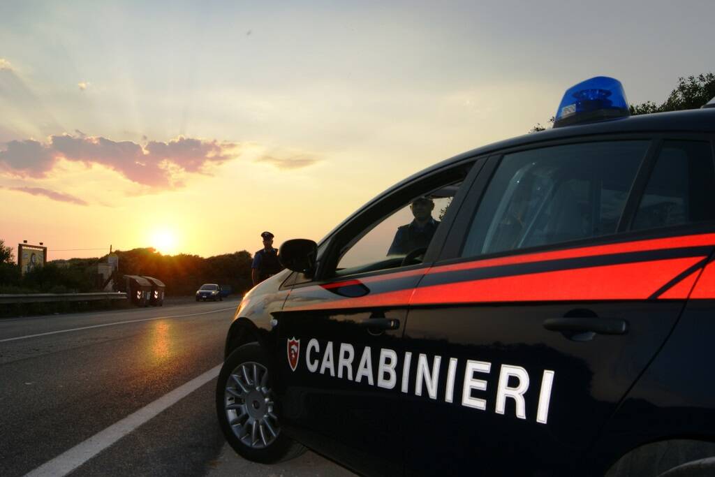 CONTROLLI CARABINIERI