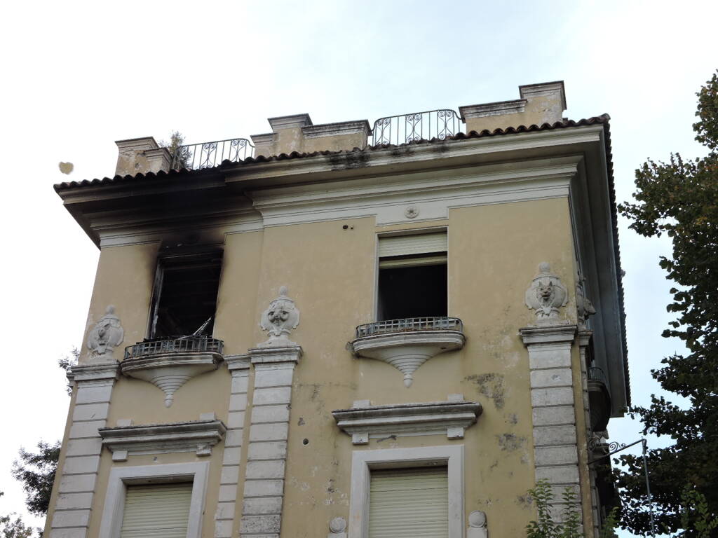 incendio hotel genzano