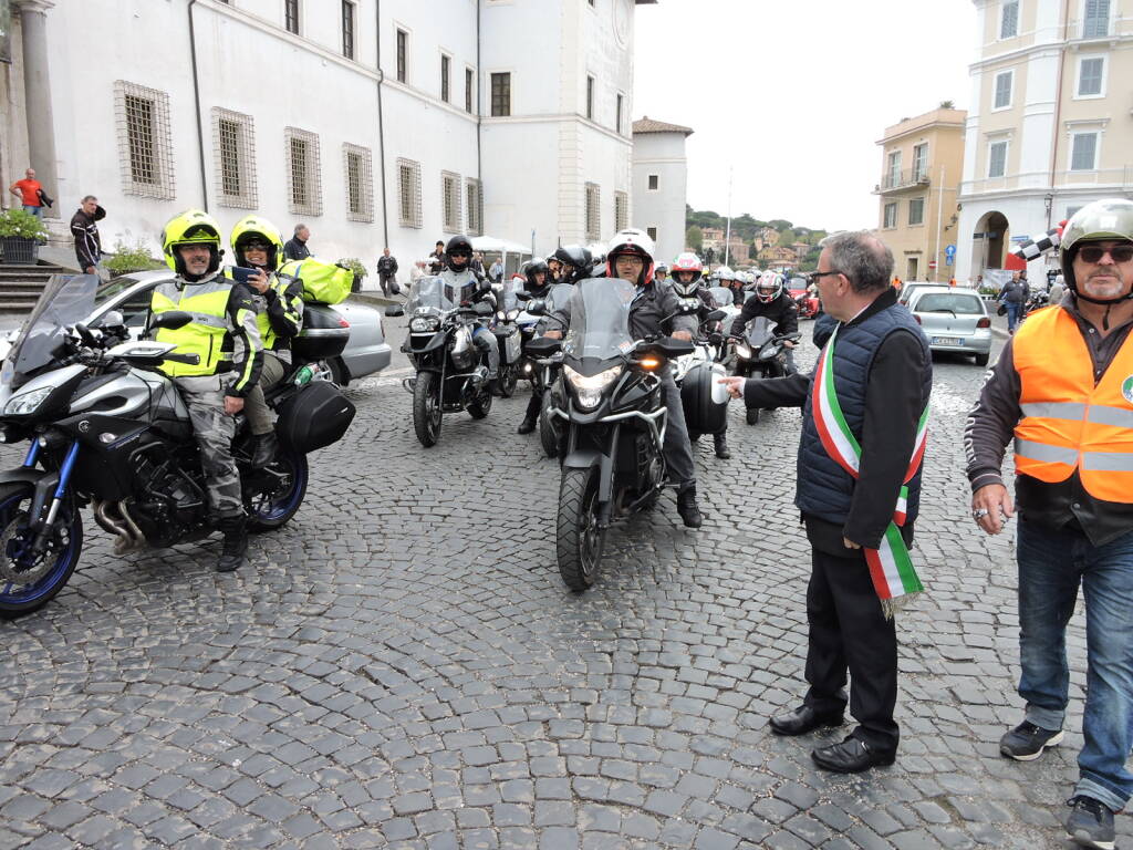 motoraduno ariccia