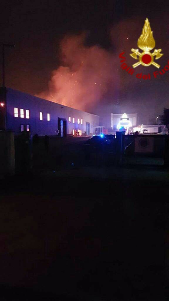 incendio pomezia