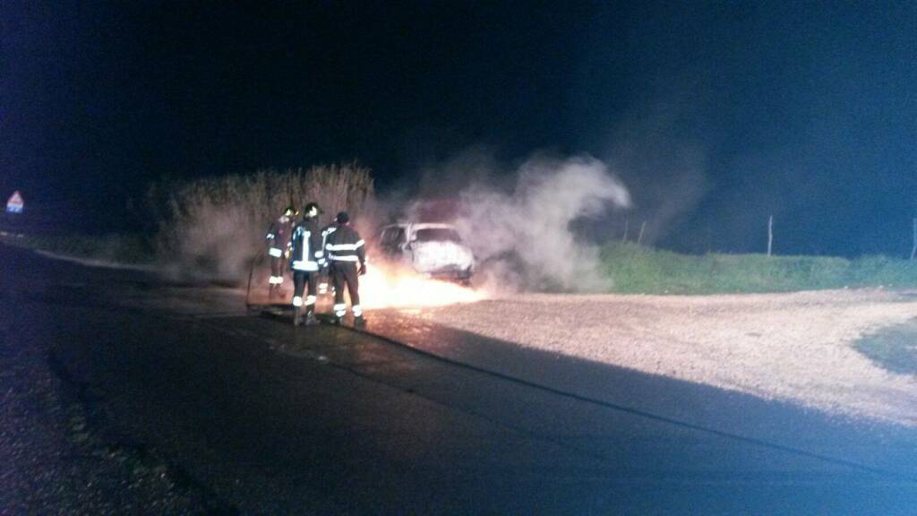 suv in fiamme