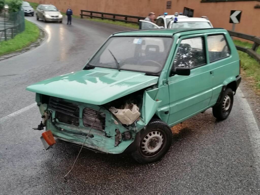 incidente Rocca di Papa - via dei Laghi