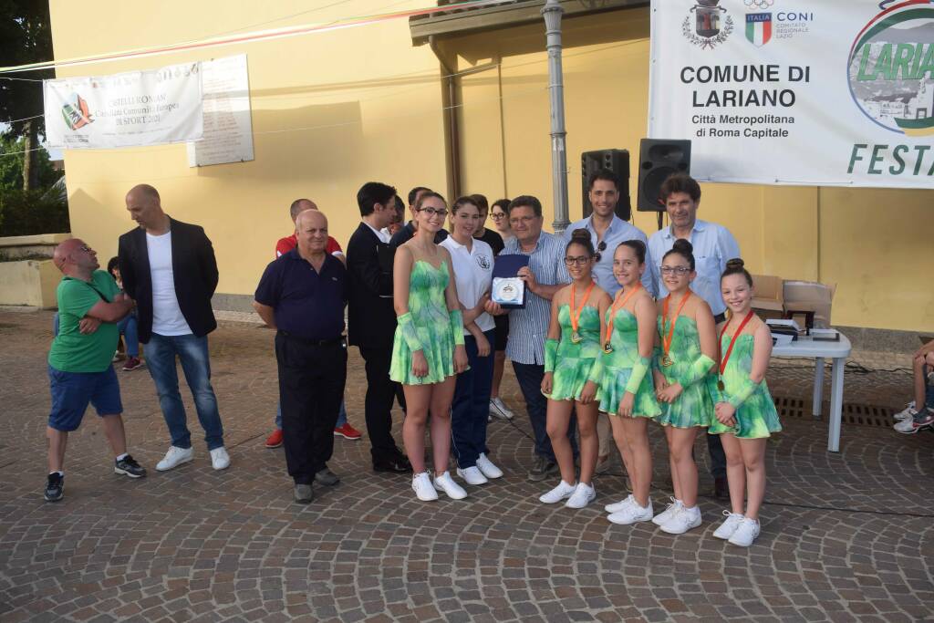 PREMIATO GRUPPO STRUMENTALE E MAJORETTES CITTA' DI LARIANO