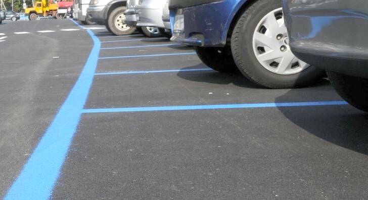 strisce-blu-parcheggi-sosta-a-pagamento