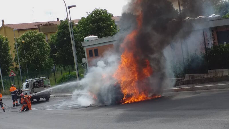 genzano protezione civile incendio