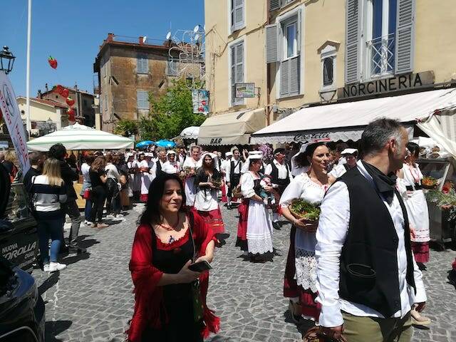 Sagra delle Fragole 2019 Nemi trenta folk