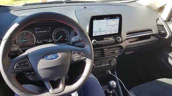 Interni-Ford-Ecosport-ST-Line-