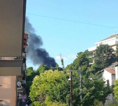 L'incendio visto da Via Garibaldi