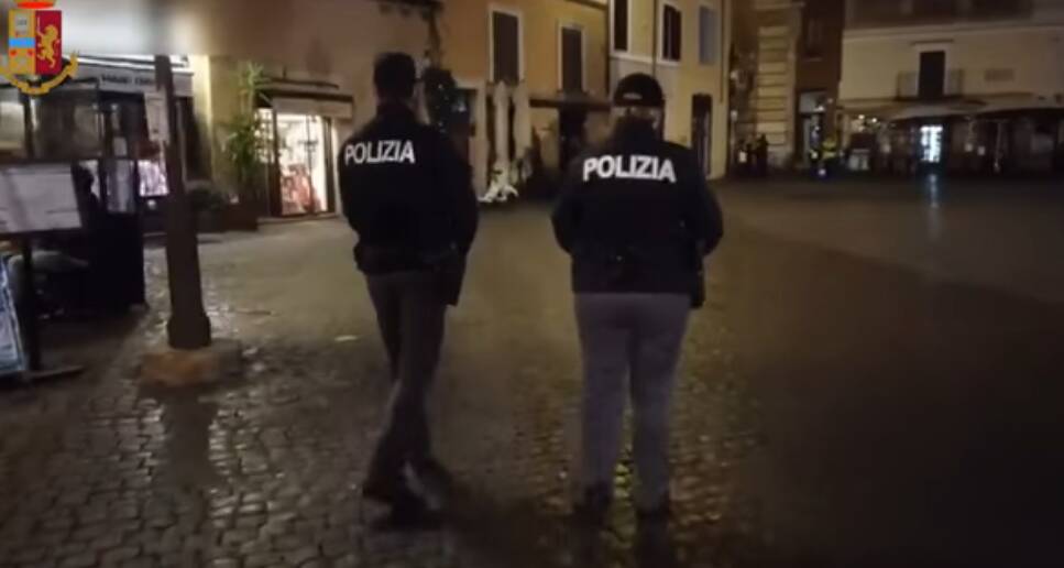 polizia roma controlli coprifuoco