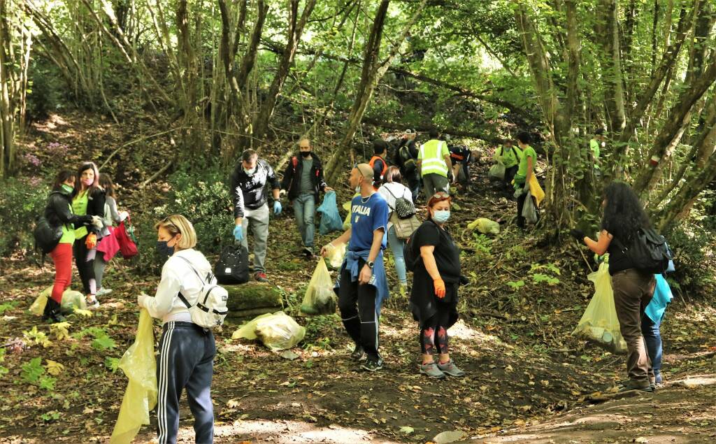 Puliamo il bosco foto di Stefano Lattanzio