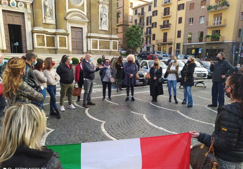 manifestazione commercianti lega frascati