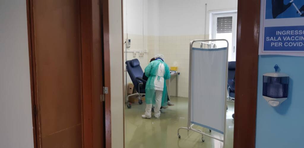 centro vaccinazioni covid 19 marino