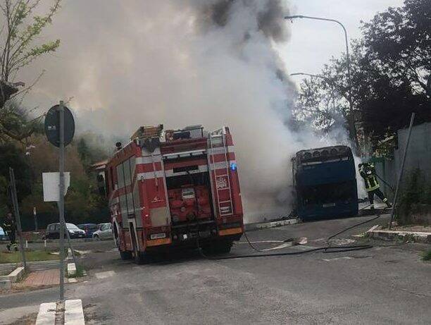 VIGILI DEL FUOCO INCENDIO LANUVIO