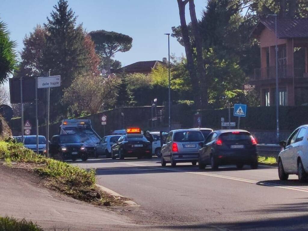 Genzano incidente Appia