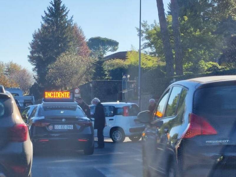 Genzano incidente Appia