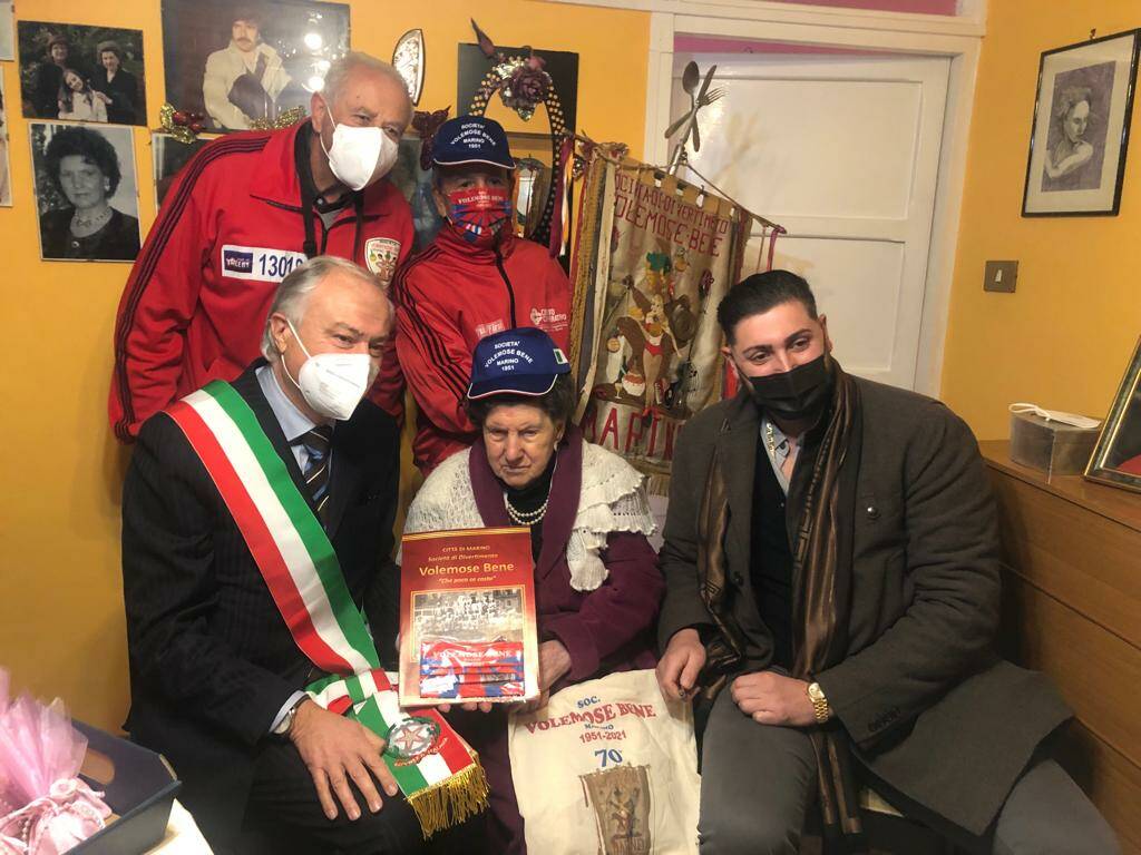 100 anni nonna edere marino