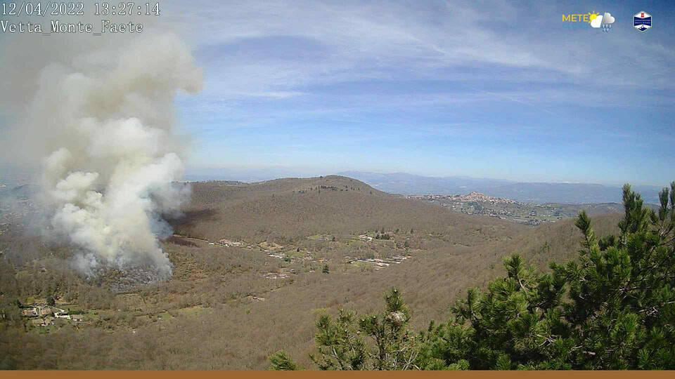 incendio monte vescovo