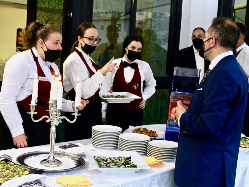 Serata di premiazione del concorso "Un artista in cucina" 