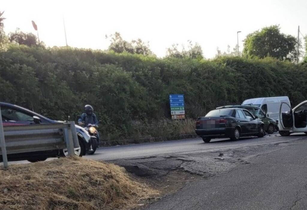 genzano incidente Appia