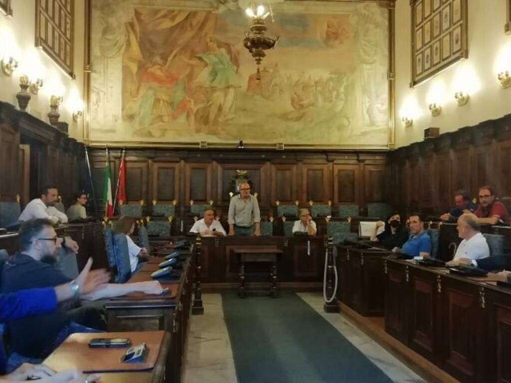 Zona ZTL a Velletri, dibattito nella Sala Consiliare tra Amministrazione ed esercenti 