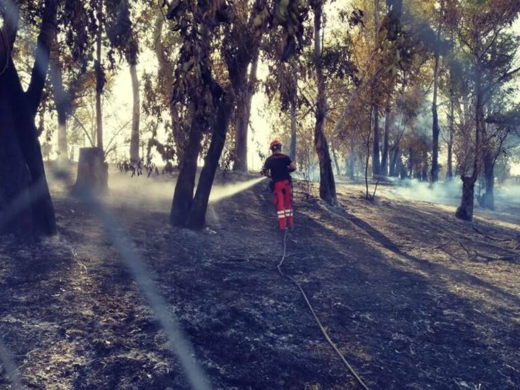 PROTEZIONE CIVILE GENZANO INCENDIO