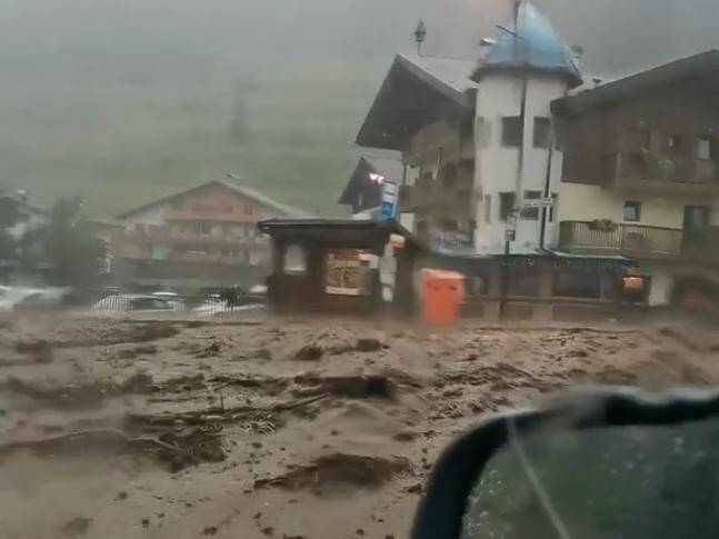 Bomba d'acqua in Val di Fassa