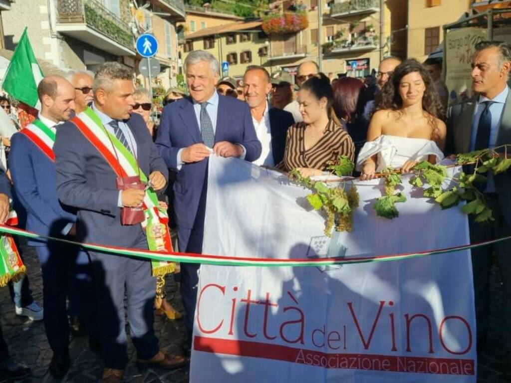 Tajani Nemi Borgo diVino Taglio Nastro