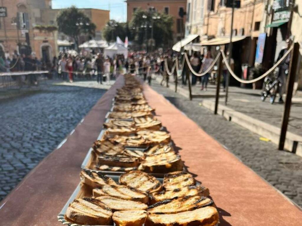 Genzano Bruschette 34a Festa del Pane