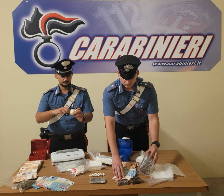 carabinieri pomezia