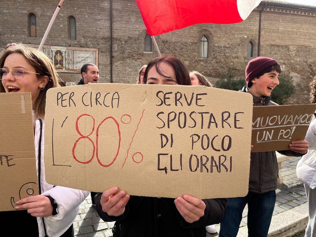albano manifestazione studenti sui trasporti