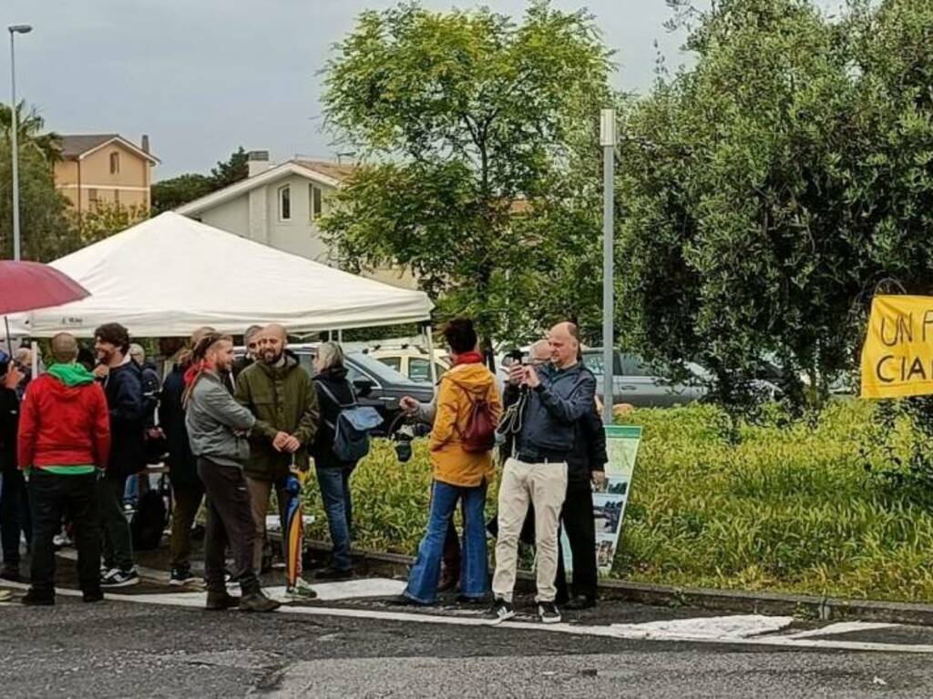 Ciampino Sit-In Parco Pubblico Muro dei Francesi 13 Mag 2023 3