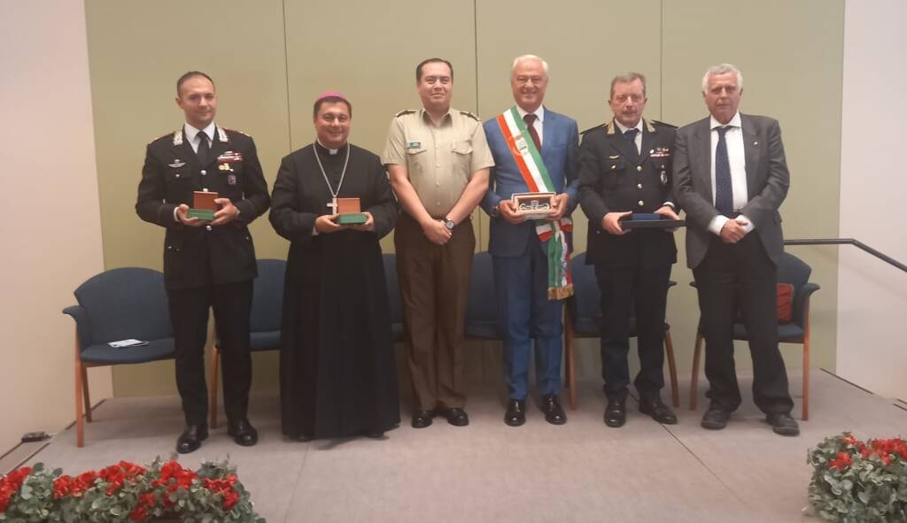 Castel Gandolfo, la Policía Nacional de Chile impartido por Carabineros y policías locales de Ciampino en el Centro Mariápoli