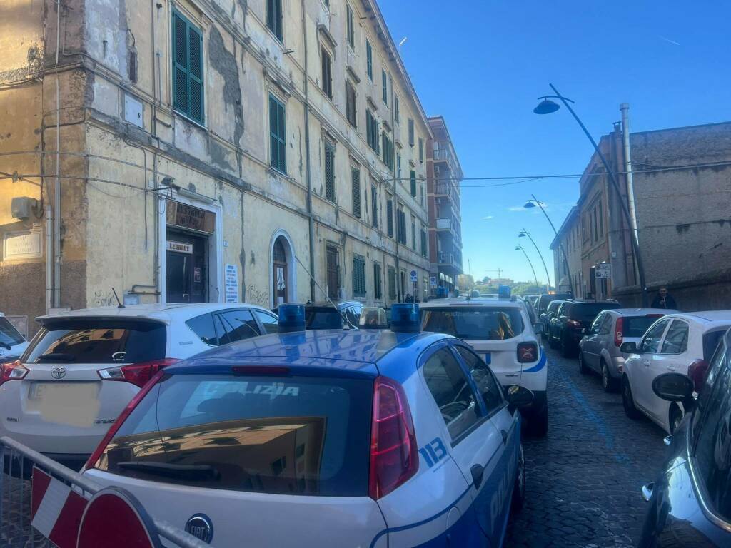 polizia sgombero frascati